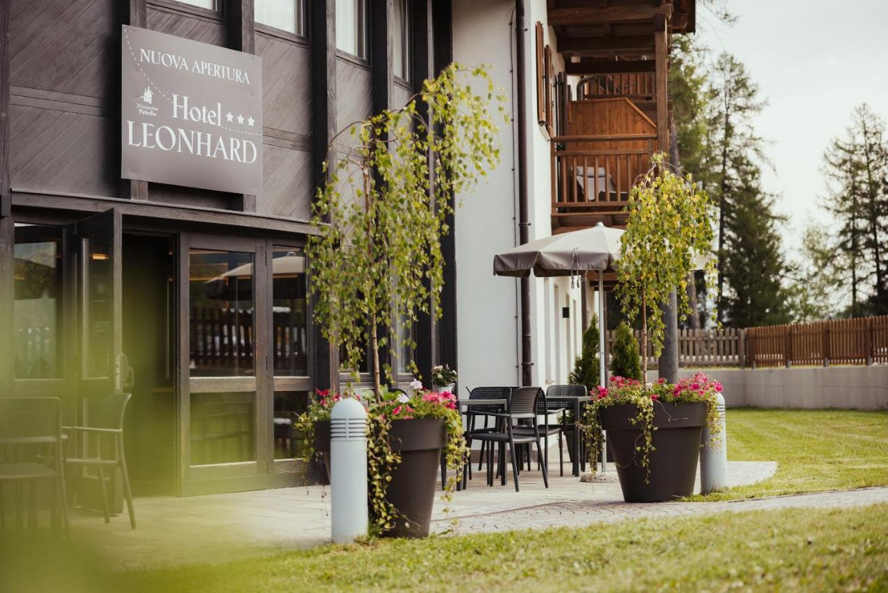 Hotel Leonard Nova Ponente Dış mekan fotoğraf
