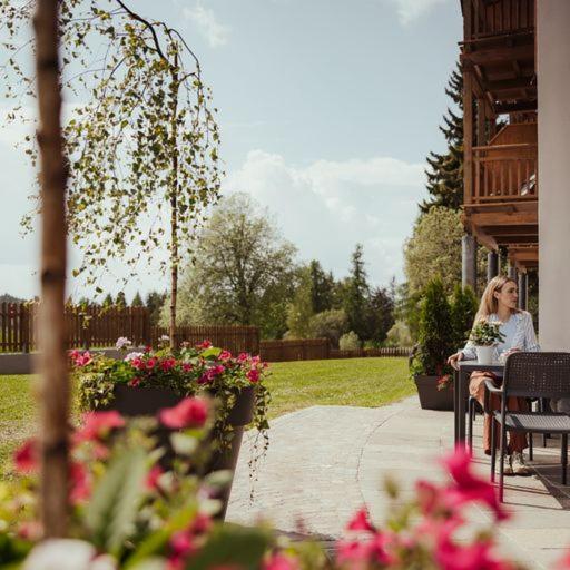 Hotel Leonard Nova Ponente Dış mekan fotoğraf