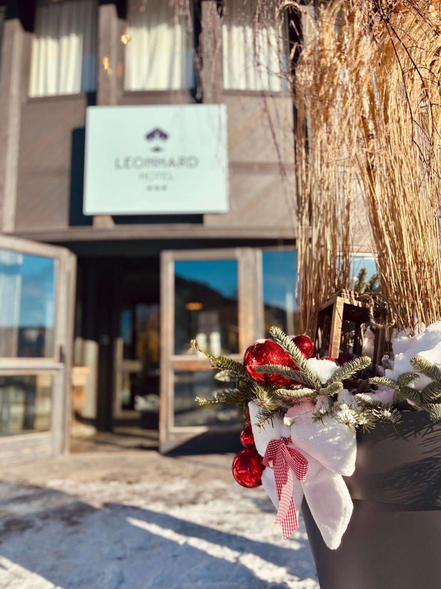 Hotel Leonard Nova Ponente Dış mekan fotoğraf